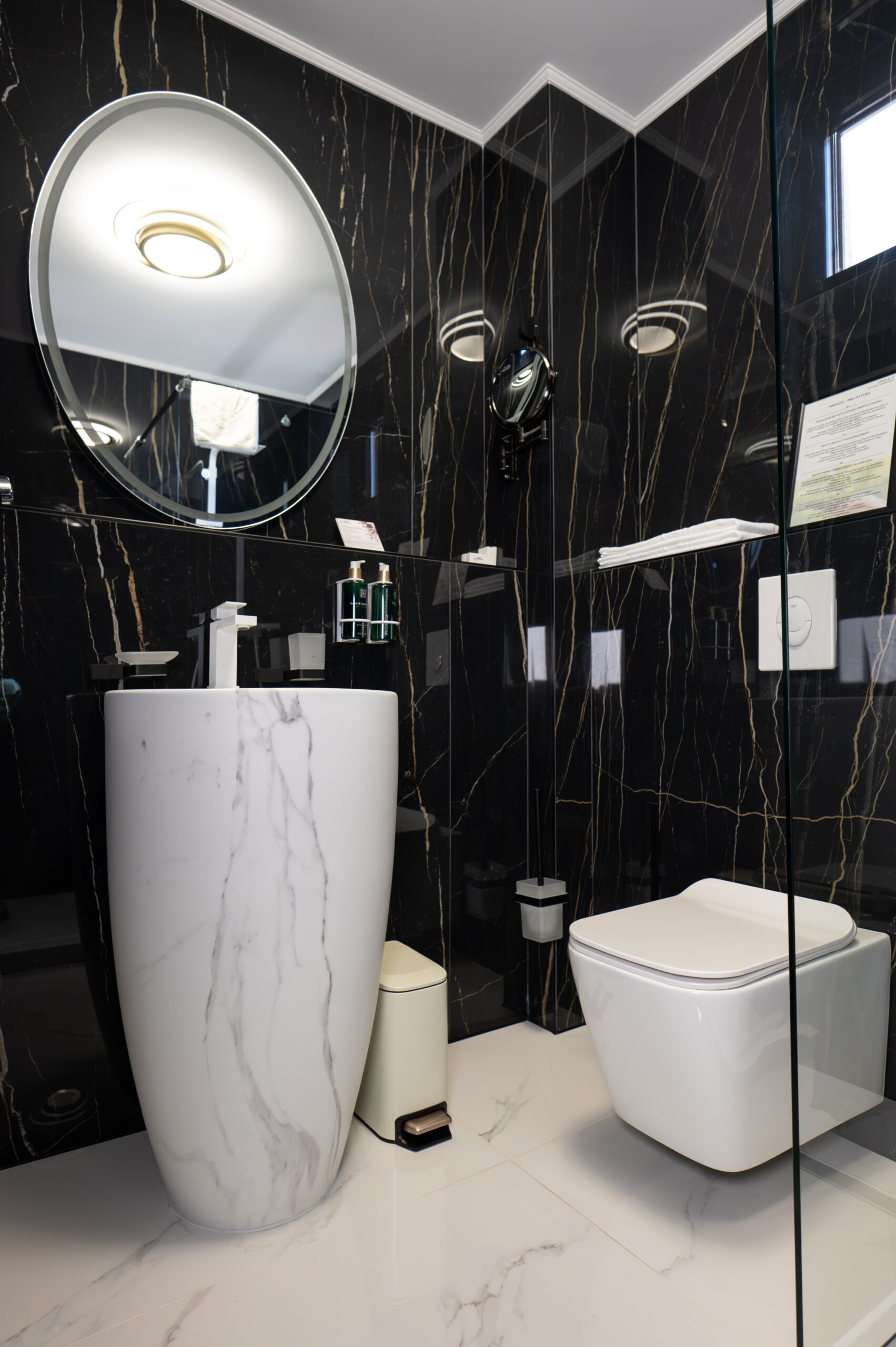 hotel Le Blanc Cotroceni, cazare Bucuresti, cazare Cotroceni, hotel 4 stele Bucuresti, hotel lux Bucuresti, hotel business Bucuresti, hotel centru Bucuresti, cazare Sector 6, hotel Splaiul Independentei, camere hotel Bucuresti, hotel cu mic dejun Bucuresti, hotel cu facilitati premium Bucuresti, hotel confortabil Bucuresti, cazare premium Bucuresti, hotel modern Bucuresti, hotel elegant Bucuresti, hotel boutique Bucuresti Bucuresti, hotel aproape de centru Bucuresti, hotel pentru afaceri Bucuresti, hotel pentru turisti Bucuresti, hotel pentru sejur Bucuresti, hotel cu receptie 24/7 Bucuresti, transfer aeroport Bucuresti, hotel cu servicii transport Bucuresti, hotel Cotroceni, cazare Cotroceni Bucuresti, hotel Sector 6, hotel Splaiul Independentei, hotel aproape de Palatul Cotroceni, cazare Sector 6 Bucuresti, hotel in Cotroceni Bucuresti, hotel in Sector 6 Bucuresti, cazare in Cotroceni Bucuresti, hotel Splaiul Independentei Bucuresti, cazare aproape de metrou Cotroceni, cazare aproape de centru Bucuresti Cotroceni , unde stau in Bucuresti Cotroceni, hotel confortabil Bucuresti, rezervare hotel Cotroceni, hotel 4 stele Cotroceni, cazare ieftina Cotroceni (sau cazare accesibila Cotroceni), hotel dotari moderne Bucuresti, hotel cu WiFi Bucuresti, hotel cu aer conditionat Bucuresti, hotel pentru afaceri Bucuresti, hotel cu transport aeroport Bucuresti, hotel pentru sejur Bucuresti, hotel pentru vizita Bucuresti